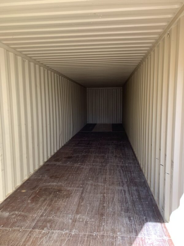 154315 | 40' shipping container w/ lock box (cargo worthy)