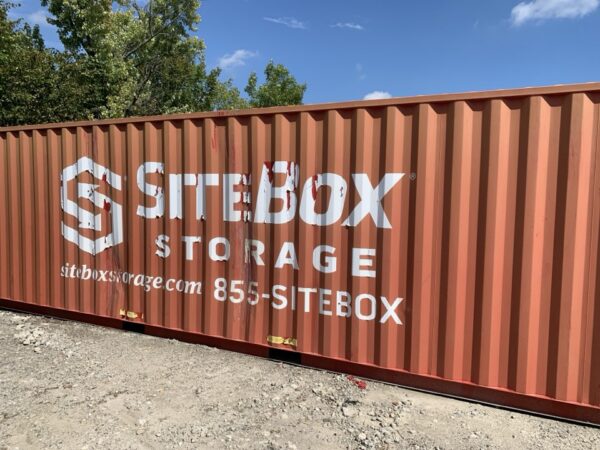 154315 | 40' shipping container w/ lock box (cargo worthy)