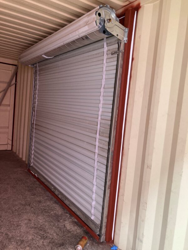 2019006 w/ lock box, rollup door and man door | 20' shipping container (iicl)