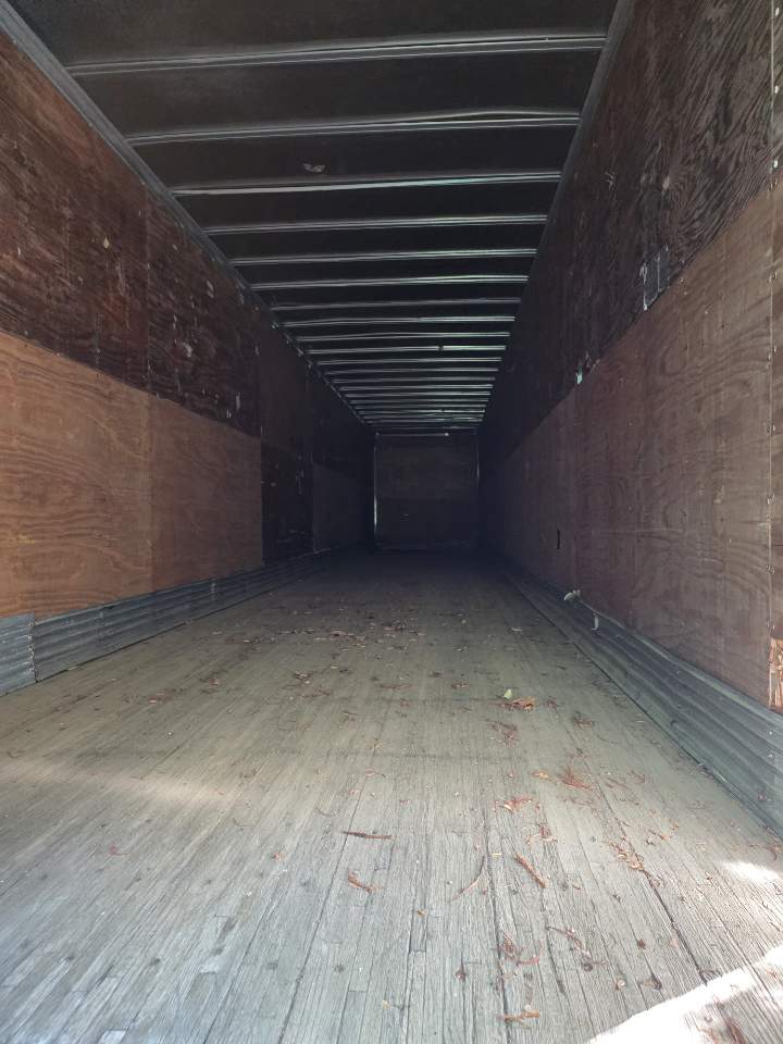 2072 | used 48' dry van trailer