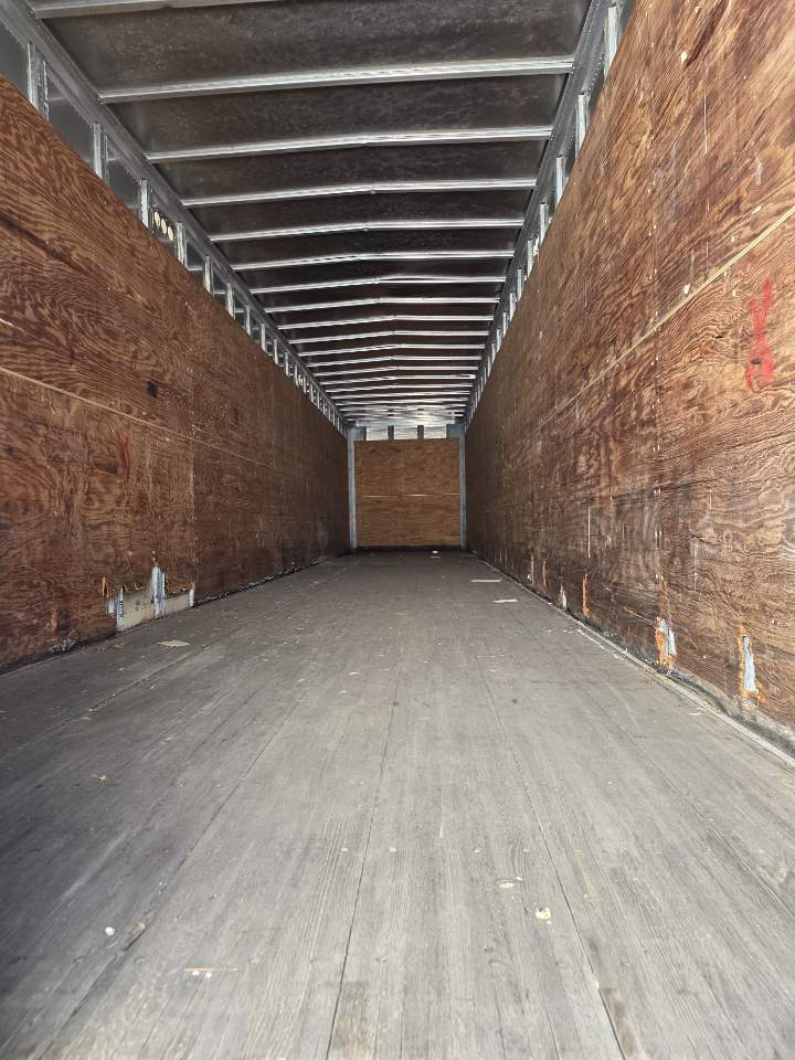 6136 | used 48' dry van trailer (copy)
