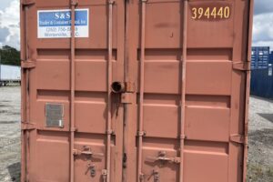 394440 | 40' shipping container (cargo worthy)