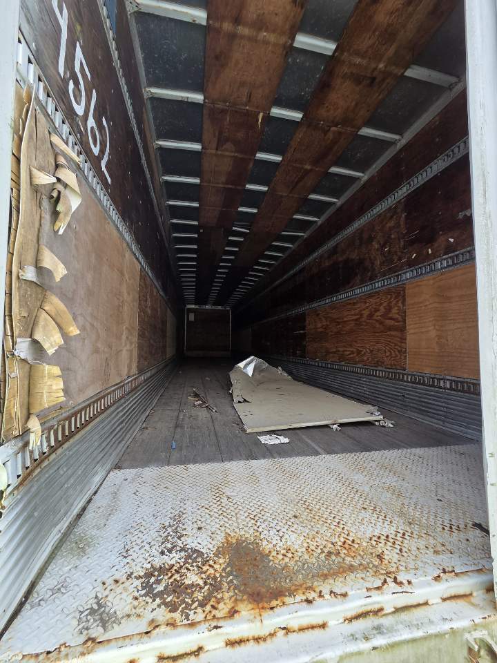 1208 | used 48' dry van trailer (copy)
