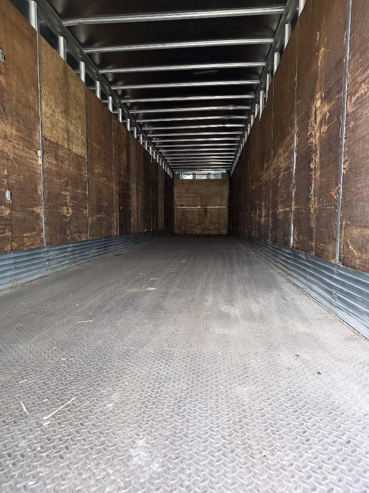 4702 | used 48' dry van trailer