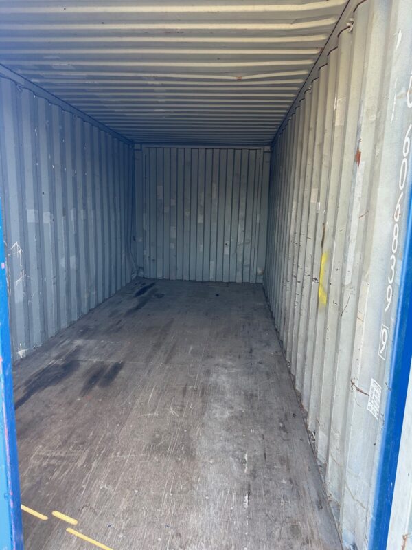 606839 | 20' shipping container (cargo worthy)