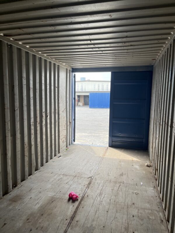 942229 | 20' shipping container (cargo worthy)