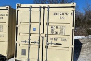 accu231769 8 w/ lock box | 20' shipping container (one trip) (copy)