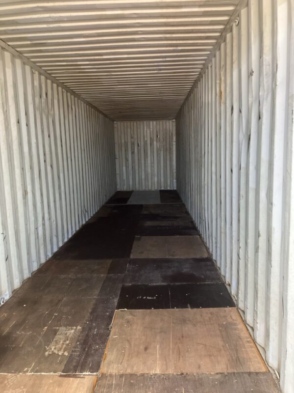 caiu853108 9 | 40' high cube shipping container (cargo worthy) (copy)