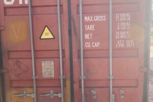 caiu 413673 8 | 40' shipping container (cargo worthy)