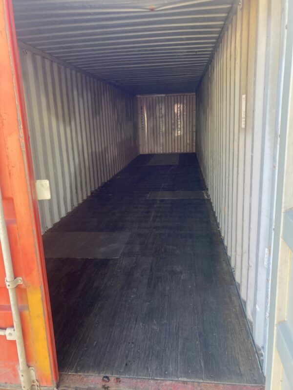 caiu 413673 8 | 40' shipping container (cargo worthy)