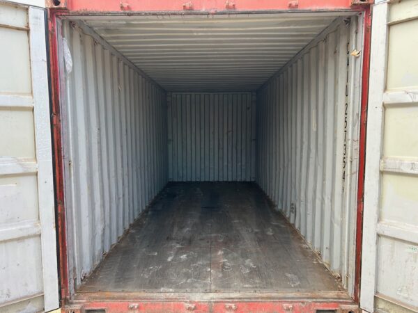 caiu257354 9 | 20' shipping container (cargo worthy)