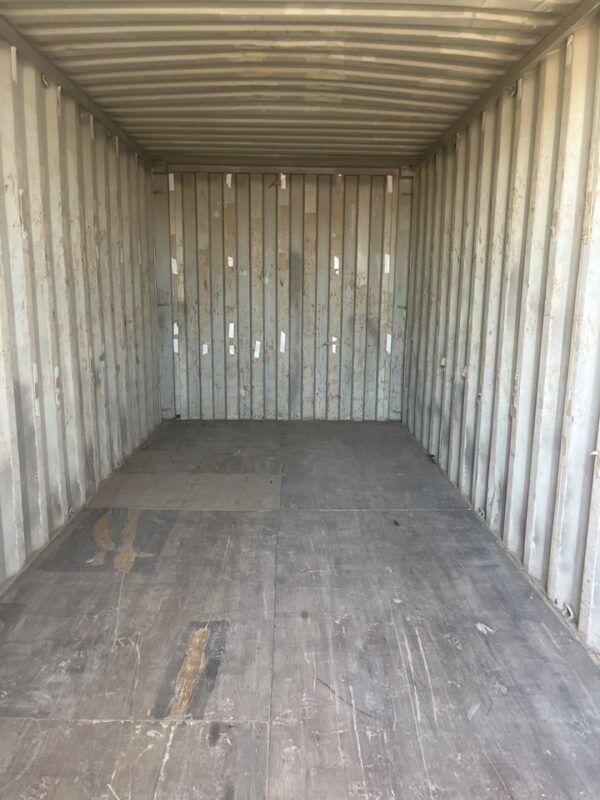 caiu268601 5 | 20' shipping container (cargo worthy)