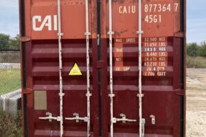 caiu877364 7 | 40' high cube shipping container (cargo worthy)