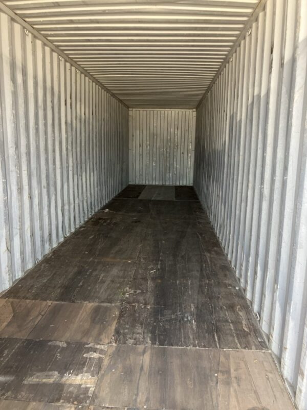 caiu853108 9 | 40' high cube shipping container (cargo worthy) (copy)