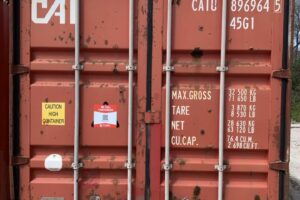 caiu896964 5 | 40' high cube shipping container (cargo worthy)