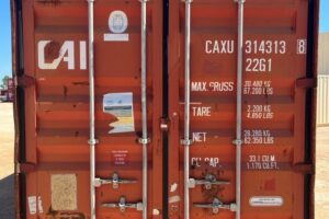 caxu314313 8 20' container (cargo worthy)