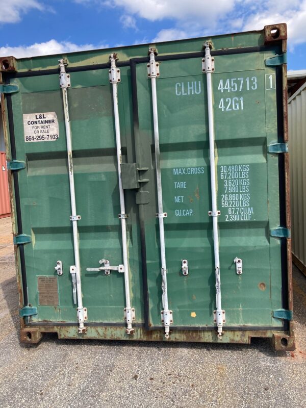 clhu 445713 1 w/ lock box | 40' shipping container (cargo worthy)