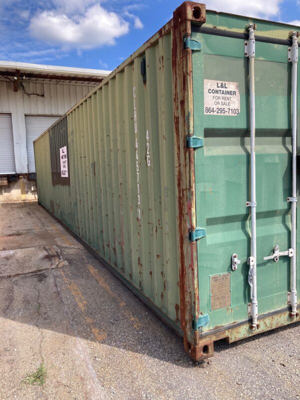 clhu 445713 1 w/ lock box | 40' shipping container (cargo worthy)