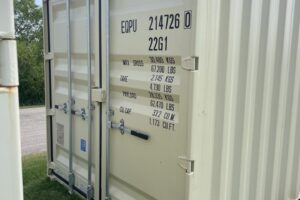 eqpu214726 0 w/ lock box | 20' shipping container (one trip)