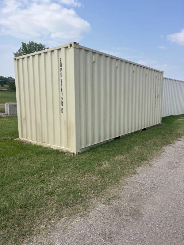 eqpu214726 0 w/ lock box | 20' shipping container (one trip)