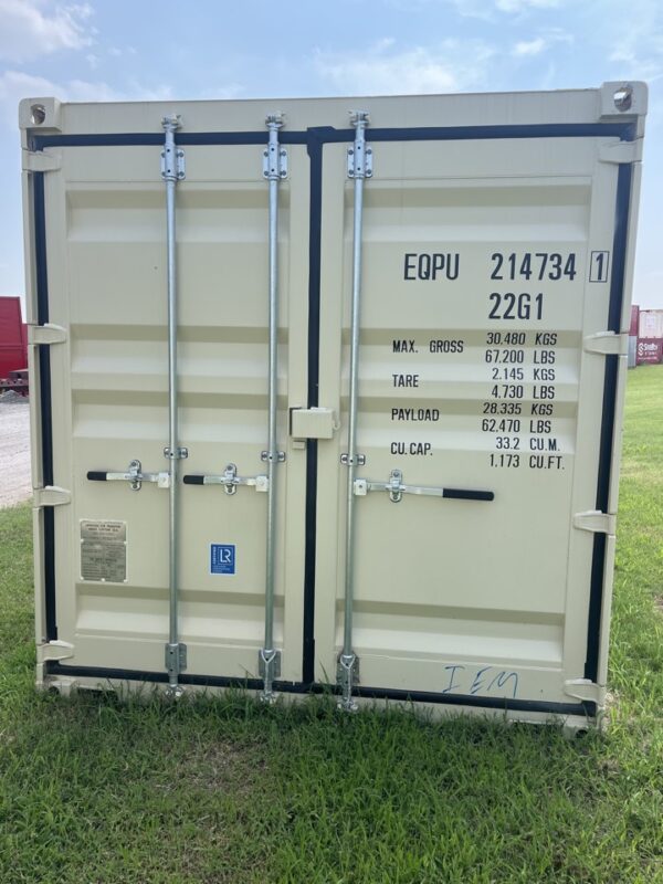 eqpu214734 1 w/ lock box | 20' shipping container (one trip)