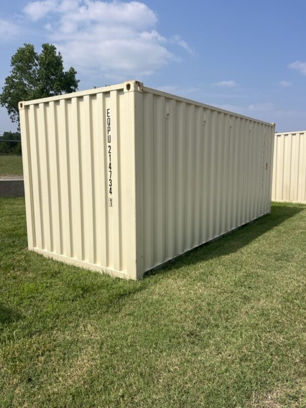 eqpu214734 1 w/ lock box | 20' shipping container (one trip)