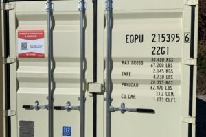 eqpu215395 6 w/ lock box | 20' shipping container (one trip)