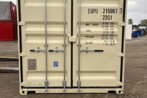 eqpu215797 2 w/ lock box | 20' shipping container (one trip) (copy)