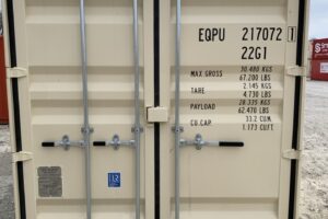 sleu250768 6 w/ lock box | 20' shipping container (one trip) (copy)