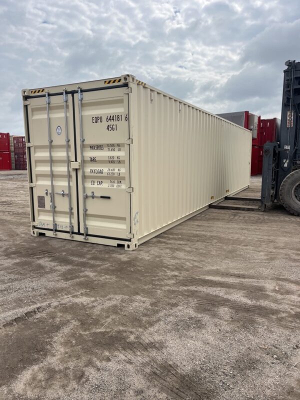 eqpu644181 6 w/ lock box | 40' high cube shipping container (one trip)