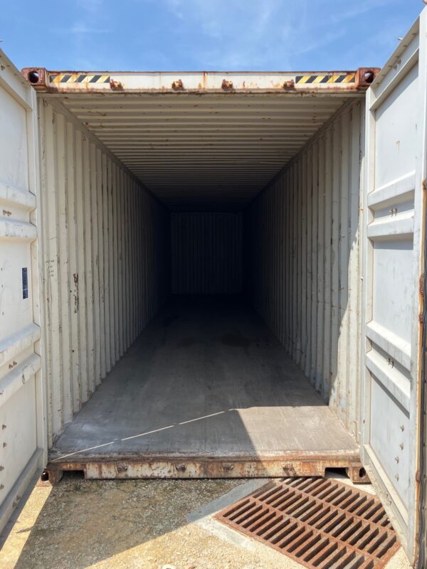 gatu859987 2 | 40' high cube storage container (cargo worthy)