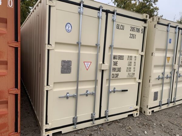 sleu243607 3 w/ lock box | 20' shipping container (one trip) (copy)