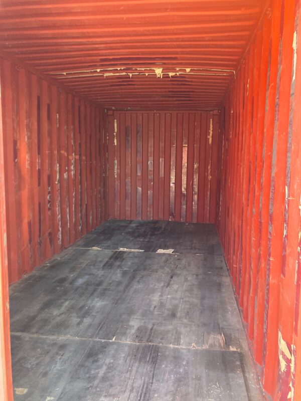 gldu512672 8 20' container (cargo worthy)