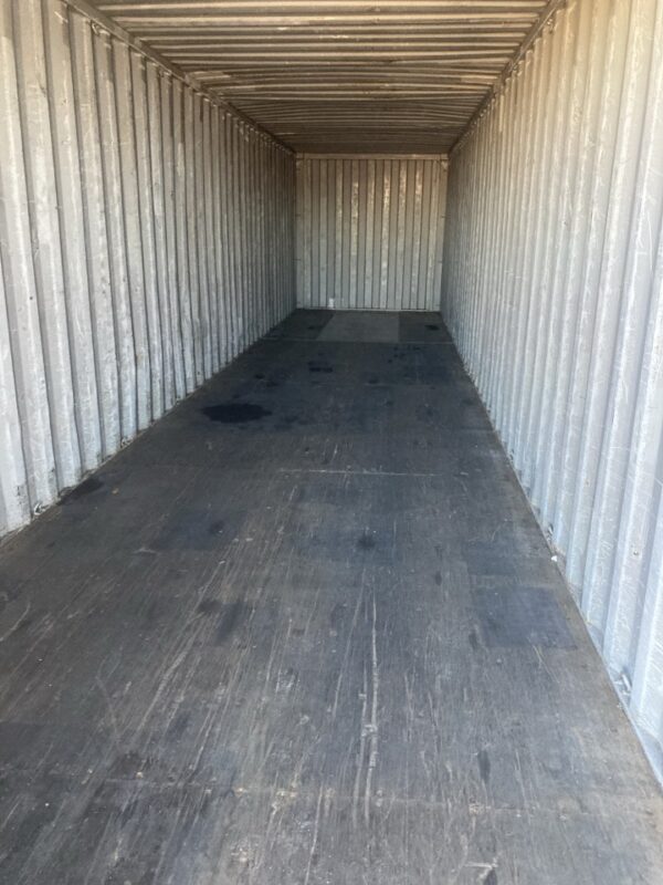 gstu661857 9 | 40' shipping container (cargo worthy) (copy)