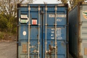 trlu814181 0 | 40' high cube shipping container (cargo worthy) (copy)