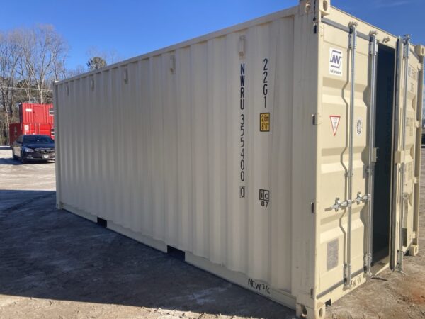 nwru 355398 2 w/ lock box | 20' shipping container (one trip) (copy)