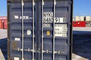 nyku848091 8 | 40' standard shipping container (cargo worthy)