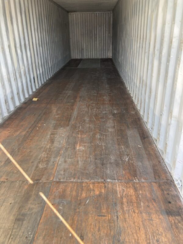 nyku848091 8 | 40' standard shipping container (cargo worthy)