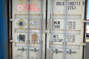 oolu180713 9 | 20' shipping container (cargo worthy)