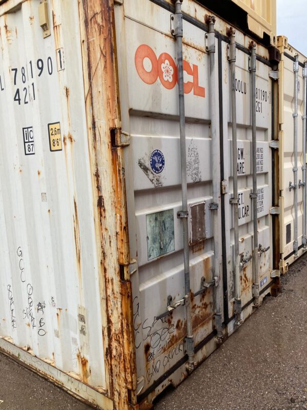 oolu781190 1 | 40' container (cargo worthy)