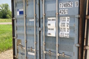 ponu174952 9 | 40' container (cargo worthy)