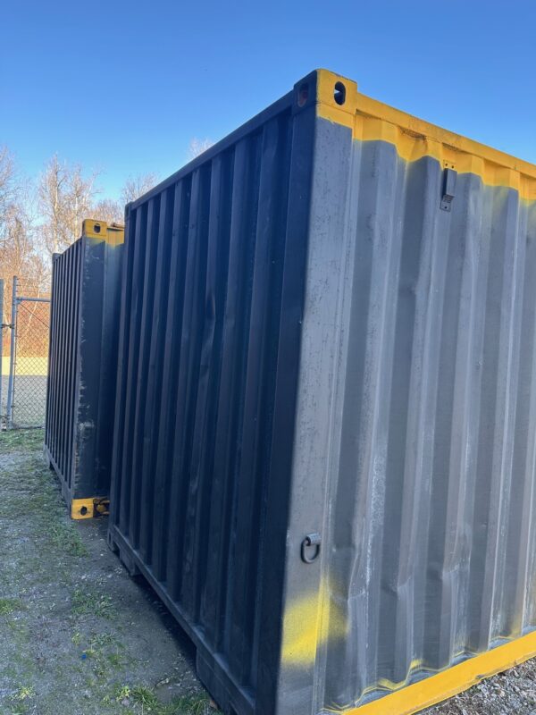 seau 823933 5 | 40' shipping container (cargo worthy)