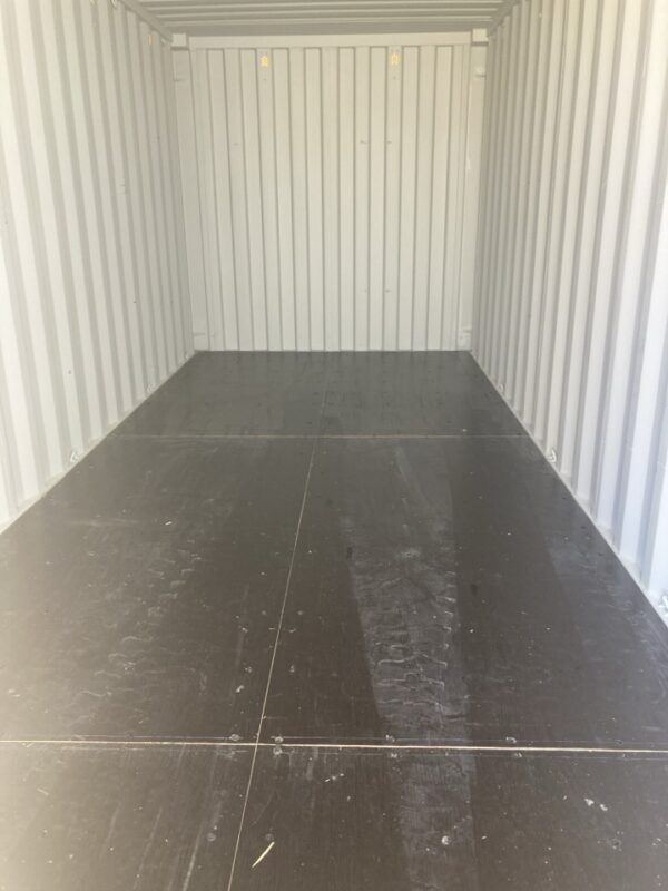 sleu 236367 6 w/ lock box | 20' shipping container (one trip) (copy)