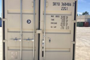 sleu 236367 6 w/ lock box | 20' shipping container (one trip) (copy)