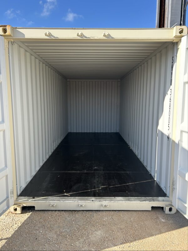 skyu368005 4 w/ lock box | 20' shipping container (one trip)
