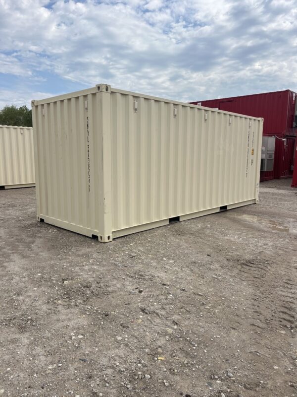 eqpu214734 1 w/ lock box | 20' shipping container (one trip) (copy)
