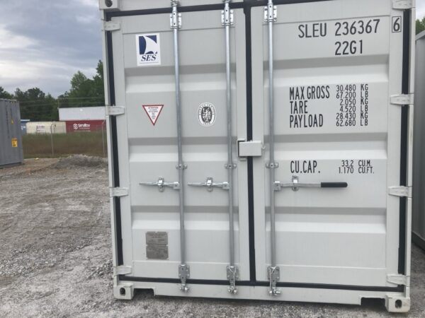sleu 236769 2 w/ lock box | 20' shipping container (one trip) (copy)
