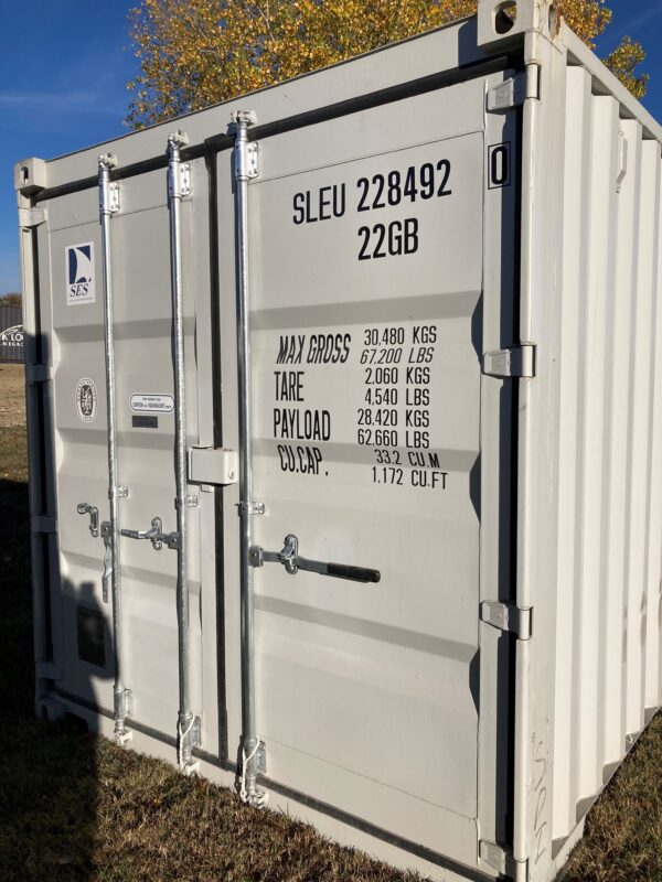 sleu228492 0 w/ lock box | 20' shipping container (one trip)