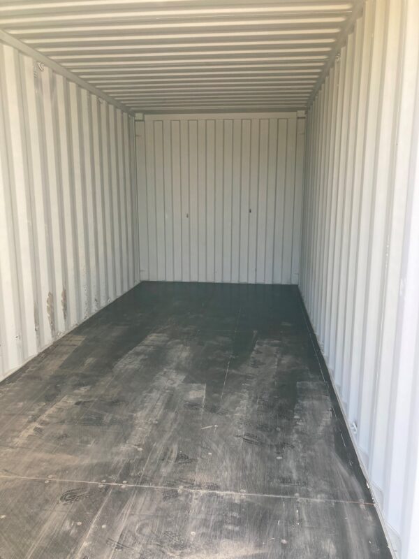 sleu231867 7 w/ lock box | 20' shipping container (one trip)