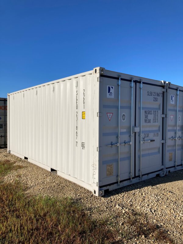 sleu231867 7 w/ lock box | 20' shipping container (one trip)